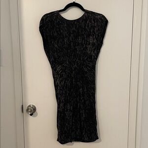 No. 6 Store Black Patterned Short Sleeve Shift Dress